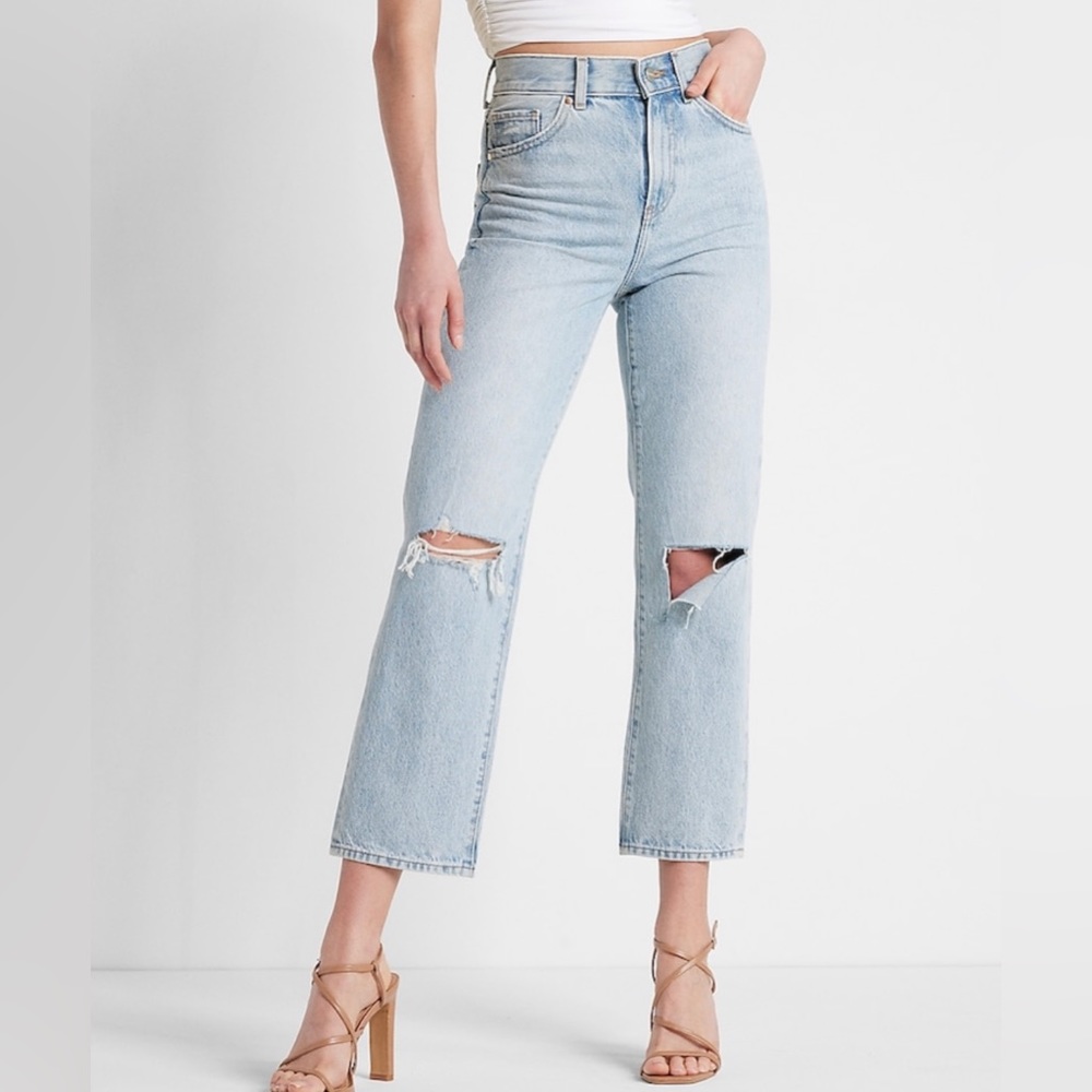 Express | High Wasted Light Wash Ripped Straight Ankle Jeans | Size 0